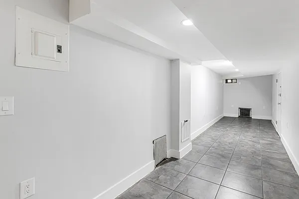 Rented by Compass | media 12