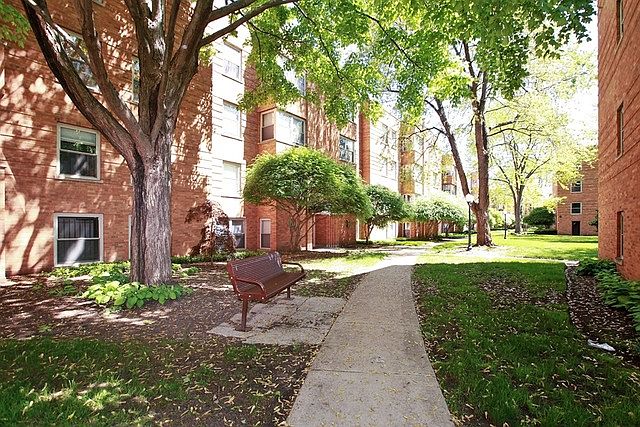 1st image of 4951 N Wolcott Ave APT 3B