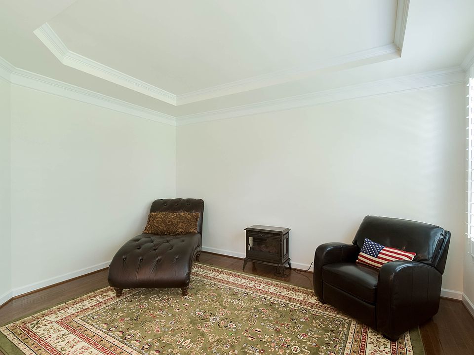 1st image of 70 Dons Way
