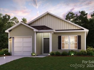 331 Peacock Ave, Lexington, NC 27292