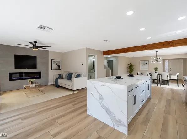356 Gulfport Ct, Las Vegas, NV 89145