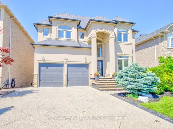 104 Diiorio Cir, Hamilton, ON L9K 1T2
