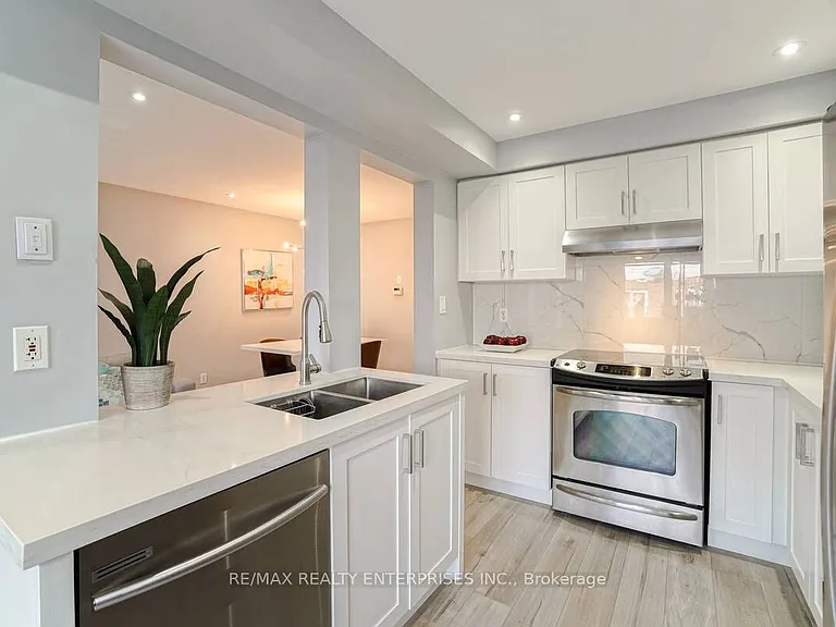 1750 Creek Way #29 — Photo 10