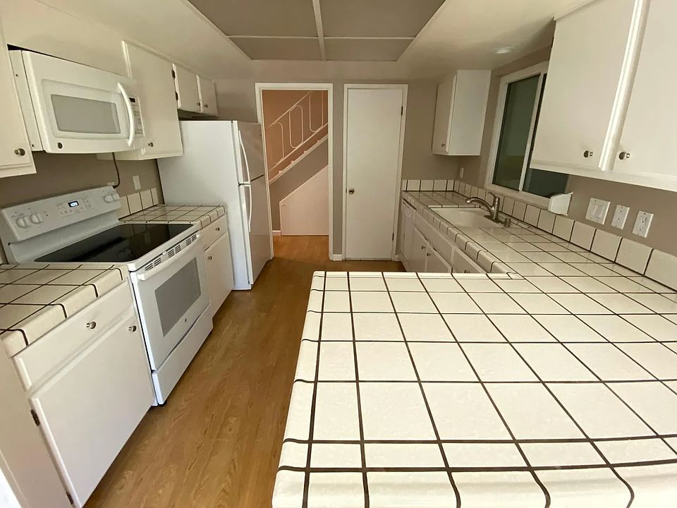 2nd image of 7118 Point Dunes Ct