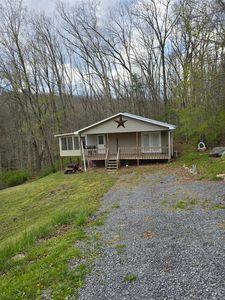 218 2nd St, Shady Spring, WV, 25918