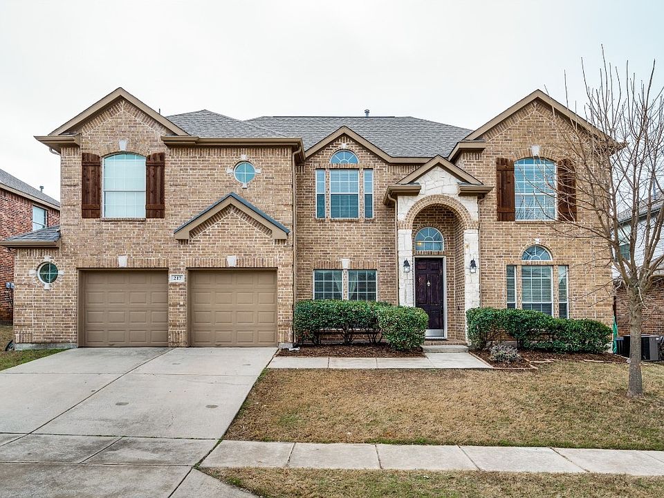 1st image of 217 Palomino Ln