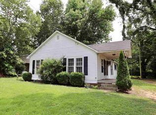 211 E Foster Ave, Medina, TN 38355