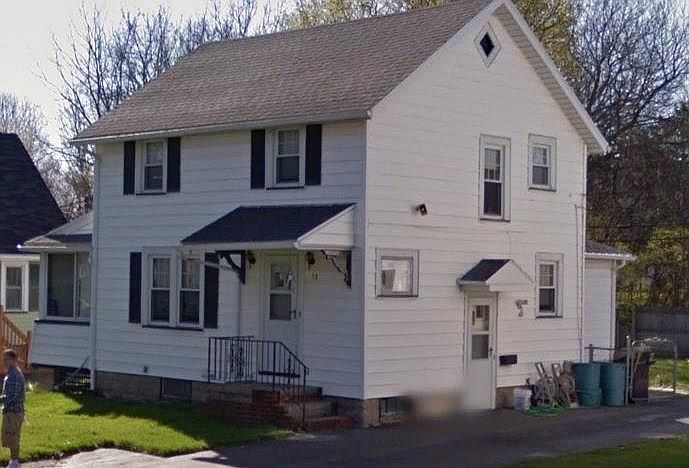 2nd image of 53 Heberle Rd