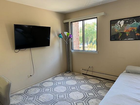 4th image of 5348 N Cumberland Ave APT 308