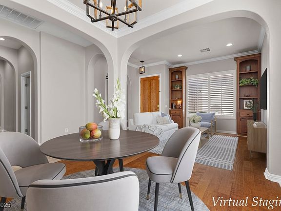 4th image of 5573 Villa Paola Ct