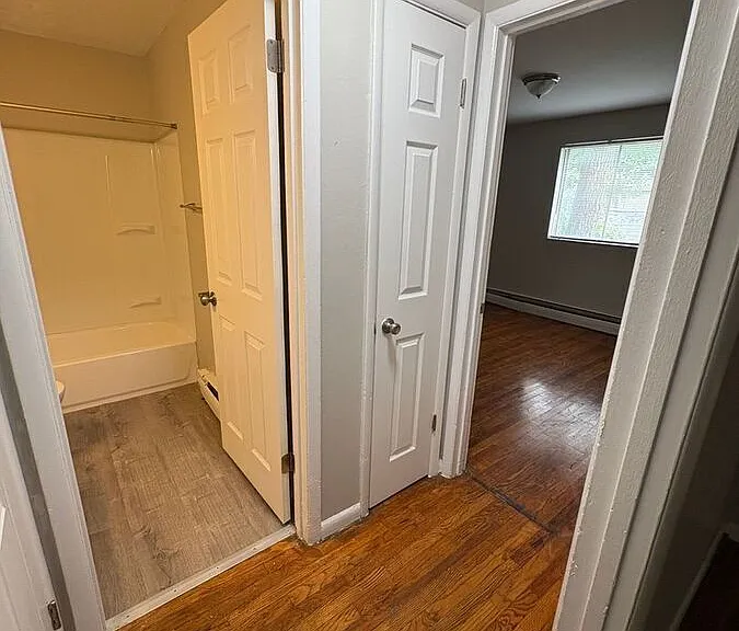 126 S Franklin St #2 — Photo 6