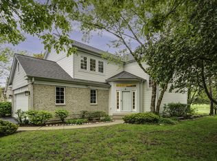98 Manchester Dr, Buffalo Grove, IL