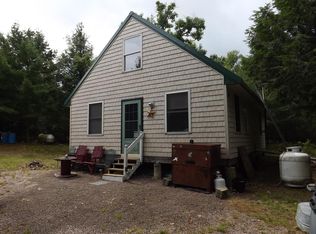 939 Ridge Ln, Mehoopany, PA 18629