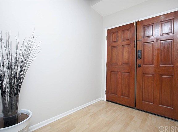 2nd image of 5820 Yolanda Ave APT 7