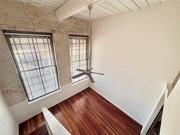 4th image of 920 Poeyfarre St APT 339