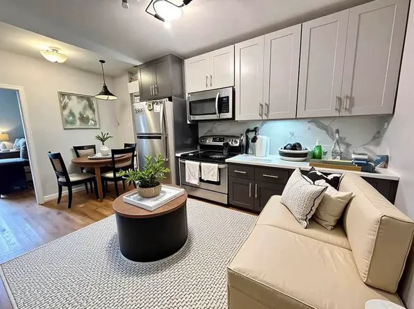 295a Macdougal Street image 1 of 5