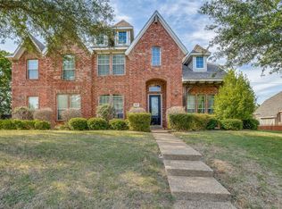 649 Ten Mile Dr, Desoto, TX 75115