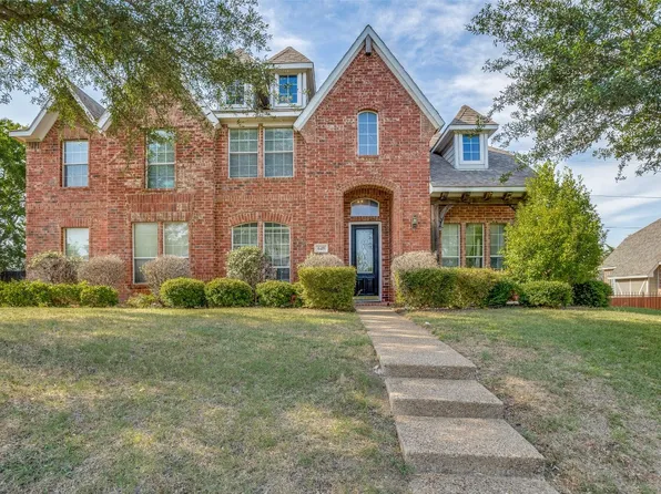 649 Ten Mile Dr, Desoto, TX 75115