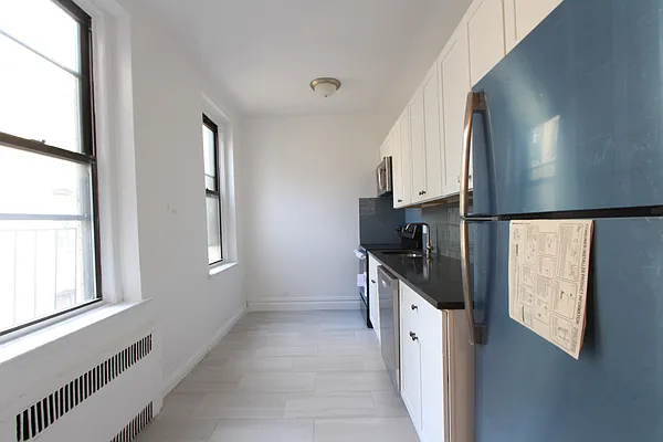 Rented by Douglas Elliman | media 4