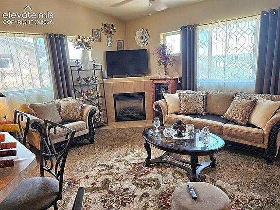 4th image of 3755 Hartsock Ln Unit 304