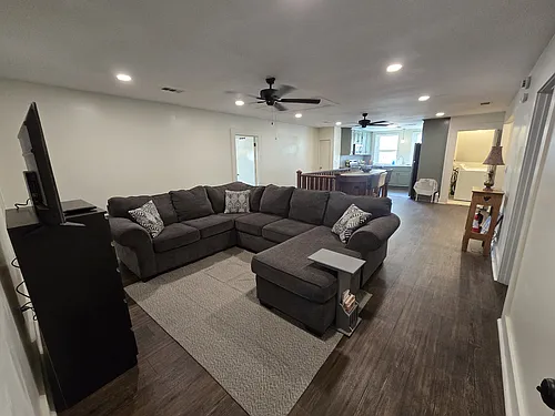 1834 Highland Ave #D Photo 1