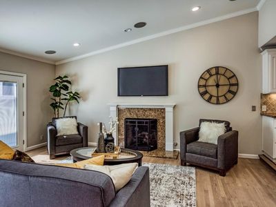 5715 Park Manor Dr, San Jose, CA, 95118