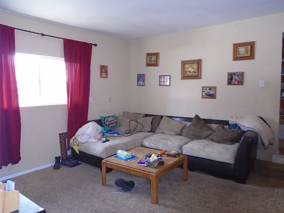 5th image of 9820 16th Ave E