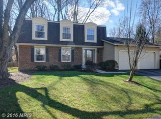 7123 Hanks Pl, Springfield, VA 22153
