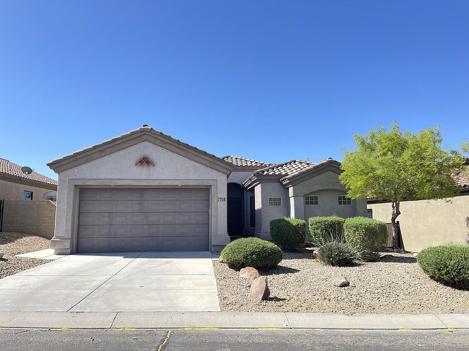 1st image of 2928 Esmerelda Dr