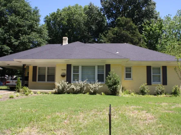 1682 Estate Dr, Memphis, TN 38119
