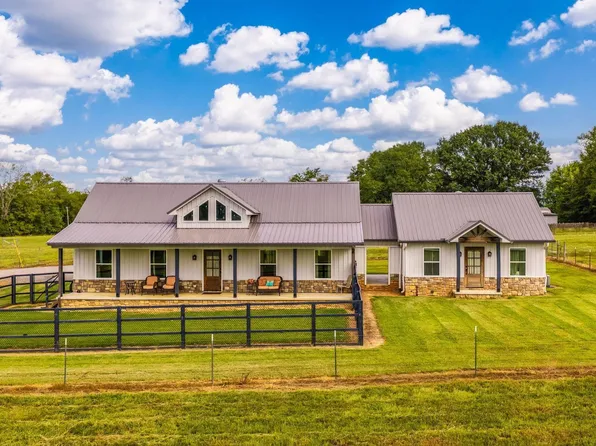 6 Mahan Ln N, Damascus, AR 72039