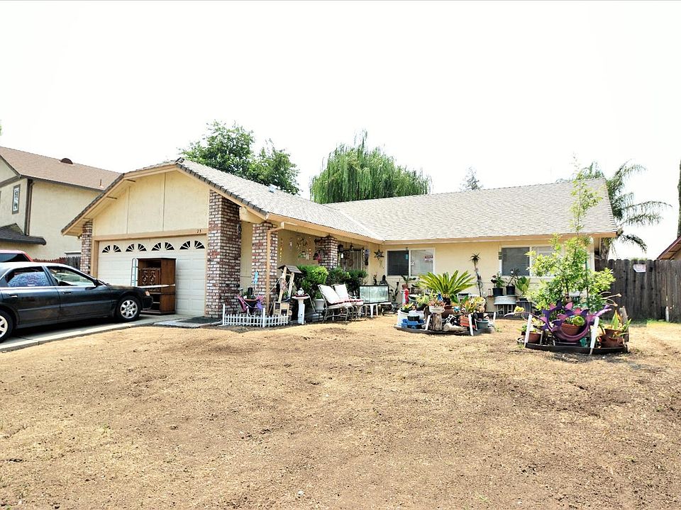 1st image of 25 Tyndall Ct