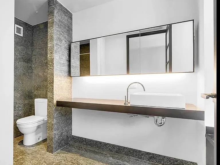 20 Pine St #508 — Photo 1