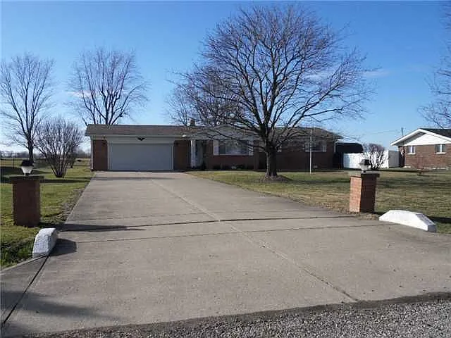 118 N Eastern Village Dr photo 1