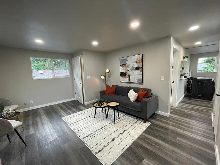 3730 SW 99th St #1 — Photo 3