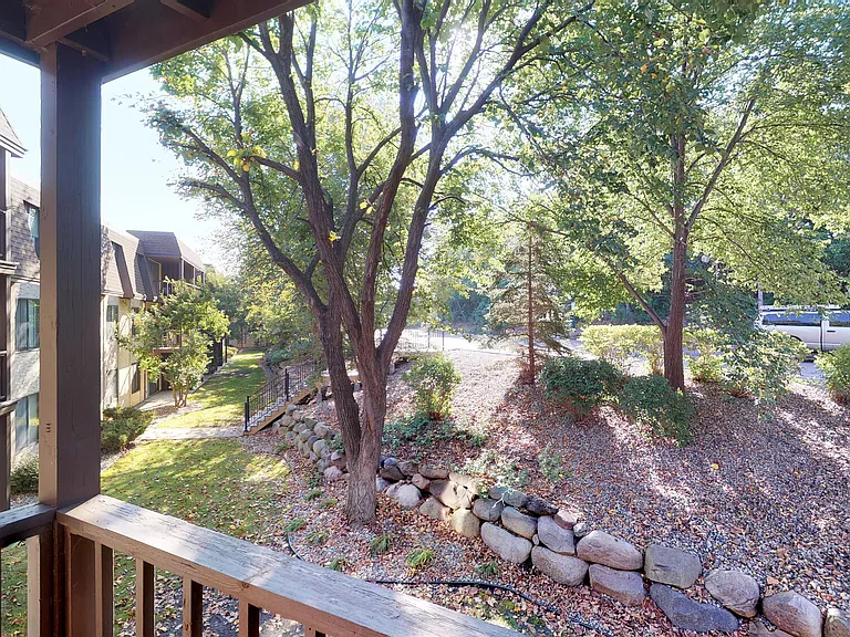 Oaks Braemar — Photo 21