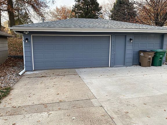 2nd image of 4908 Orchard Dr