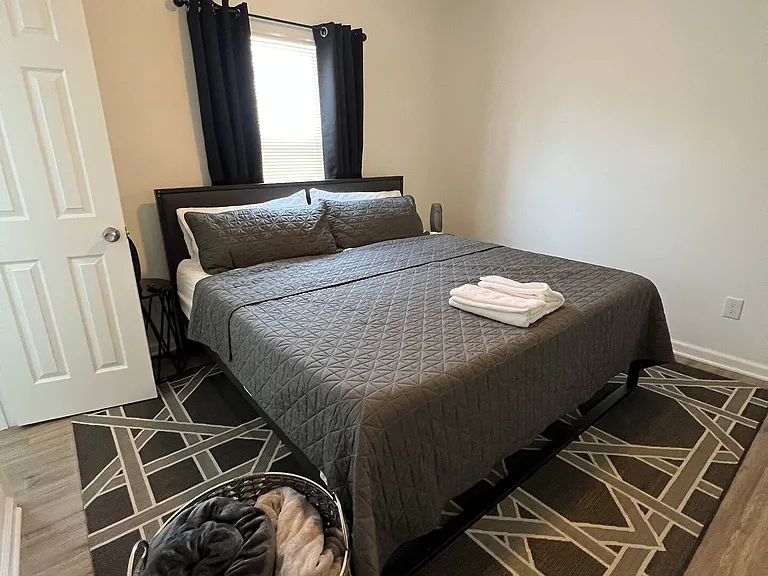 Bedroom 1 of 3