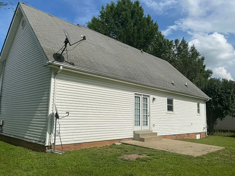 910 Dolphin Ln — Photo 20