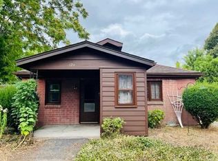 17 S Brett St, Beacon, NY 12508