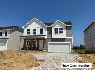 3017 McIntosh Dr NE, Louisville, OH 44641