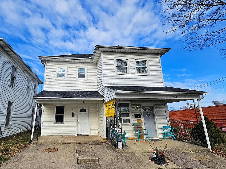 320 E Court St #320