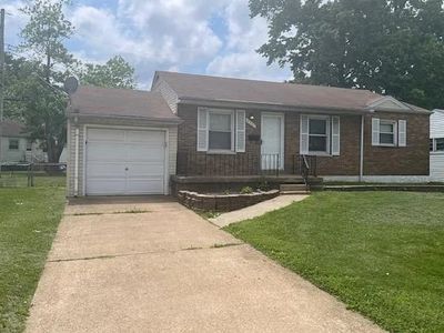 9327 Nelan Dr, Saint Louis, MO, 63137