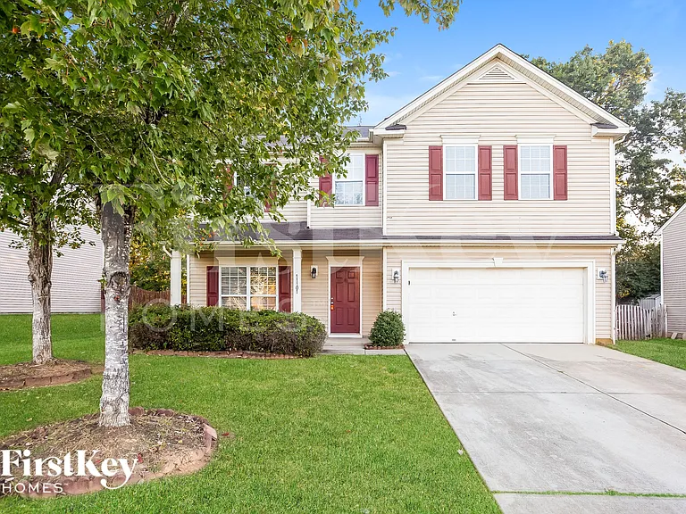 11101 Dulin Creek Blvd — Photo 1
