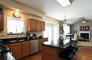 3rd image of 126 Whitehall Ct