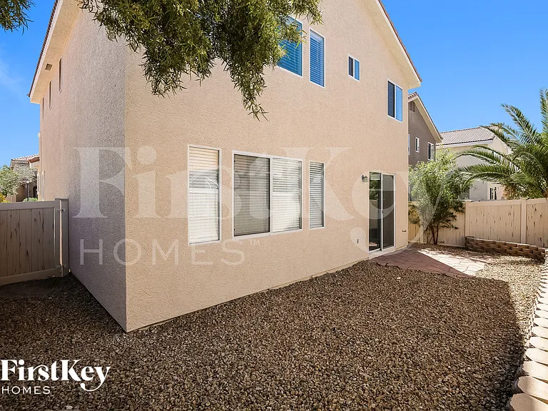 4508 Sunset Crater Ct — Photo 18