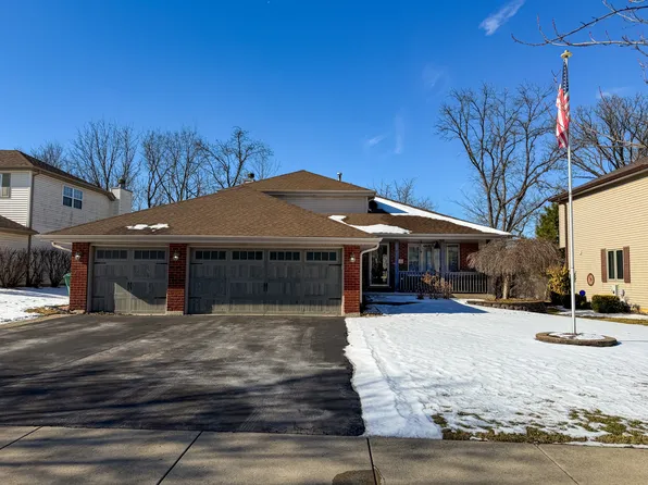 1005 Flagstaff Ln, Joliet, IL 60432