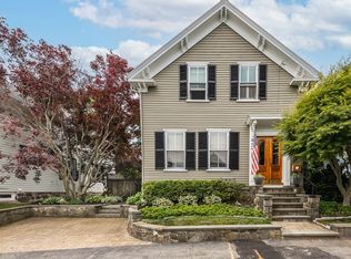 28 Maverick St, Marblehead, MA 01945