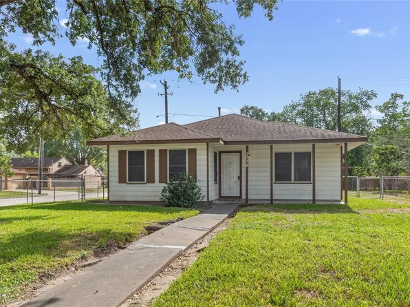 3734 Daphne Street, Houston, TX 77021