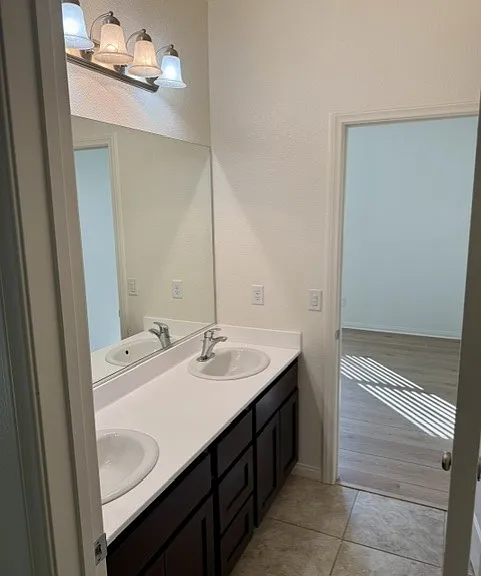 26816 Albion Way — Photo 8